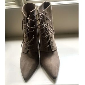 Ava & Aiden Light Brown Laced Booties